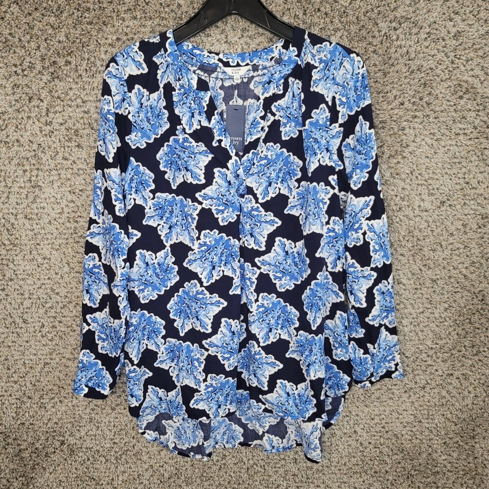 Crown & Ivy Top Womens Small Blue Floral Print Peasant V Neck Blouse‎ Ladies